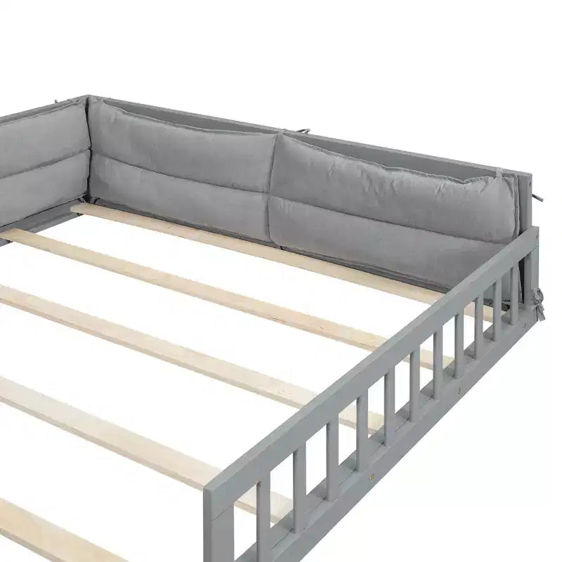 Letto a terra per bambini Full Size con recinzione di sicurezza e cuscino imbottito – Capacità 270 kg, nessuna rete a molle necessaria